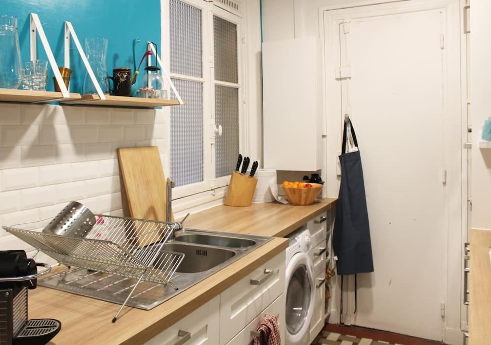 Paris Langeac Apartments Room photo
